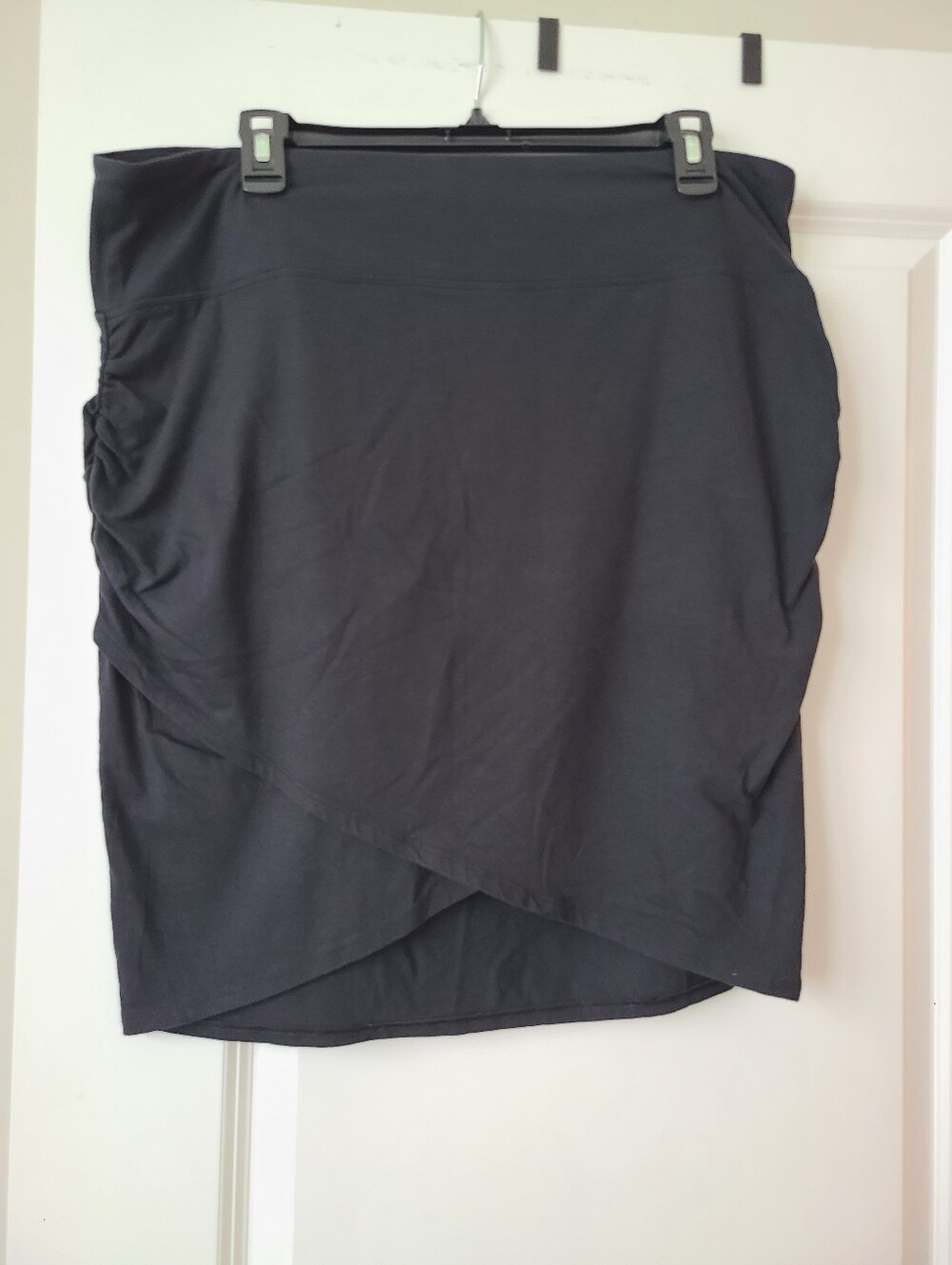 Athleta Black Pima Cotton Blend Side Ruched Cross Front Mini Skirt